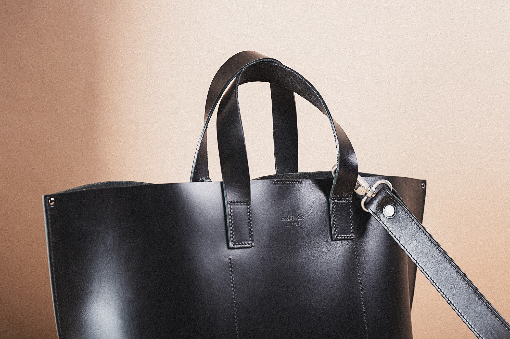 Great Model Bucket - Black